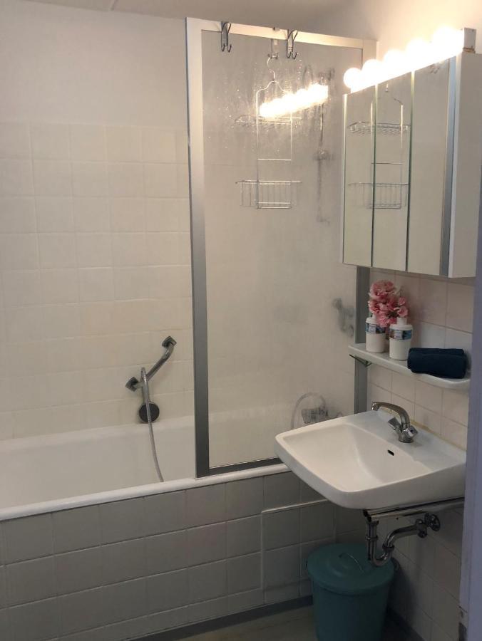 Grosses Appartement Mit Aussichtsbalkon 루드빅스부르크 외부 사진