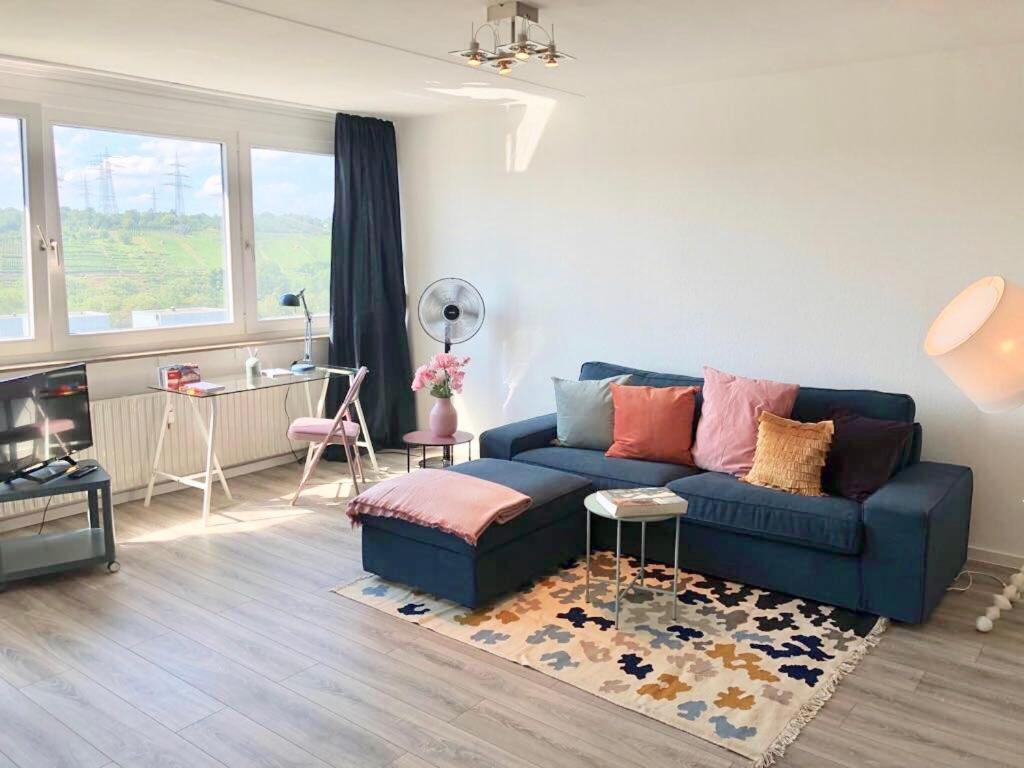 Grosses Appartement Mit Aussichtsbalkon 루드빅스부르크 외부 사진