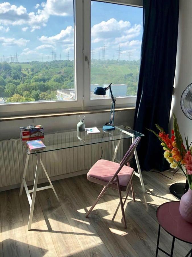 Grosses Appartement Mit Aussichtsbalkon 루드빅스부르크 외부 사진